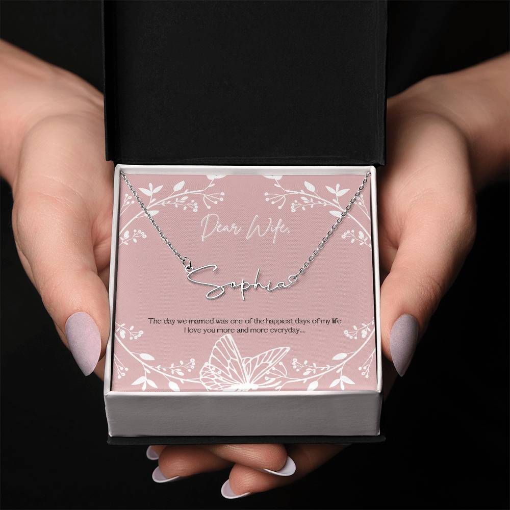 Signature Name Necklace - Dear Wife Zein